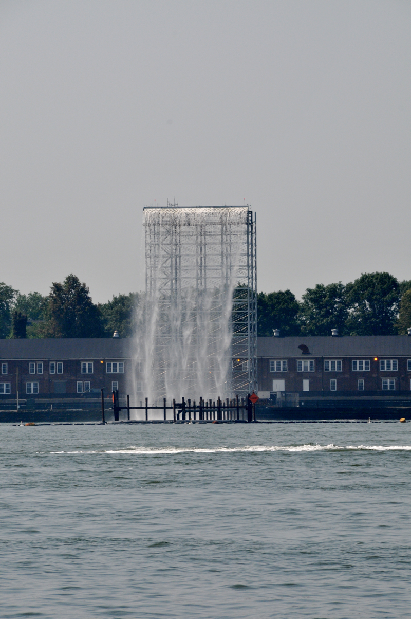 Brooklyn Piers Waterfall